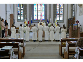 Feier der 1. Heiligen Kommunion in Sankt Crescentius (Foto: Karl-Franz Thiede)